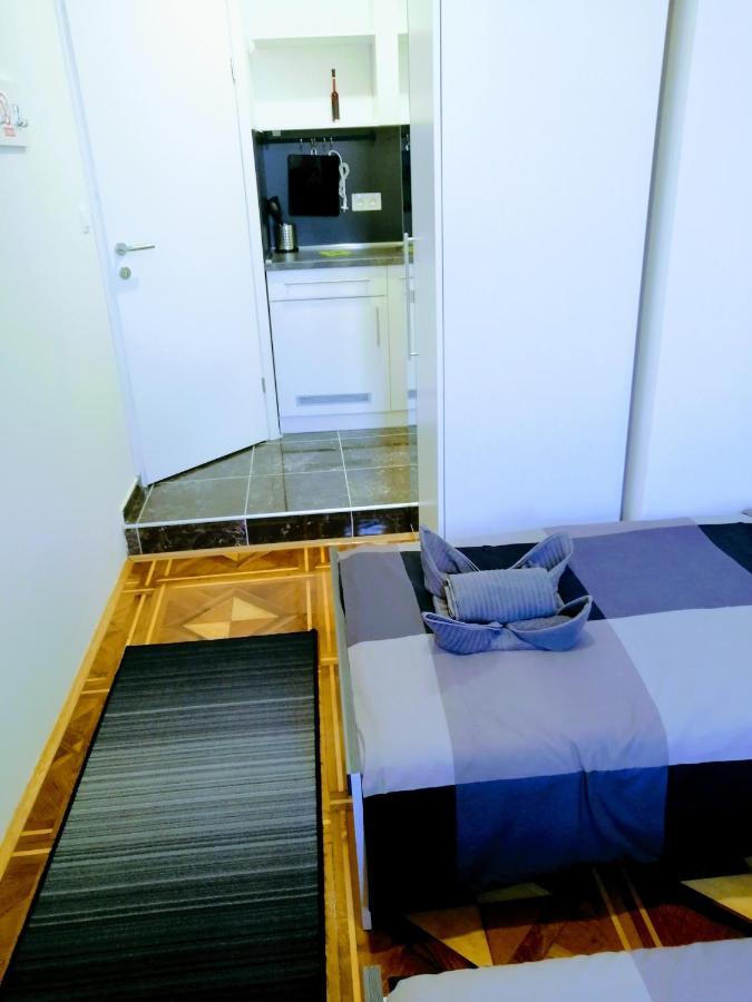 Zpula Center Studio Apartments Eksteriør bilde