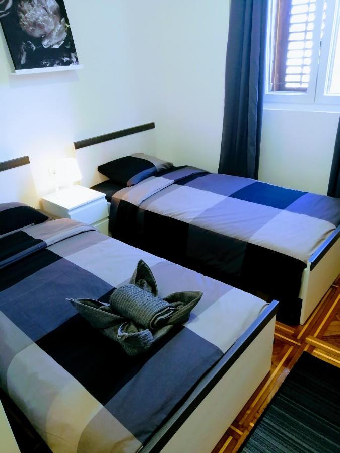 Zpula Center Studio Apartments Eksteriør bilde