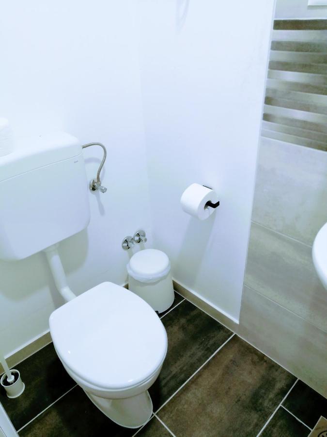 Zpula Center Studio Apartments Eksteriør bilde