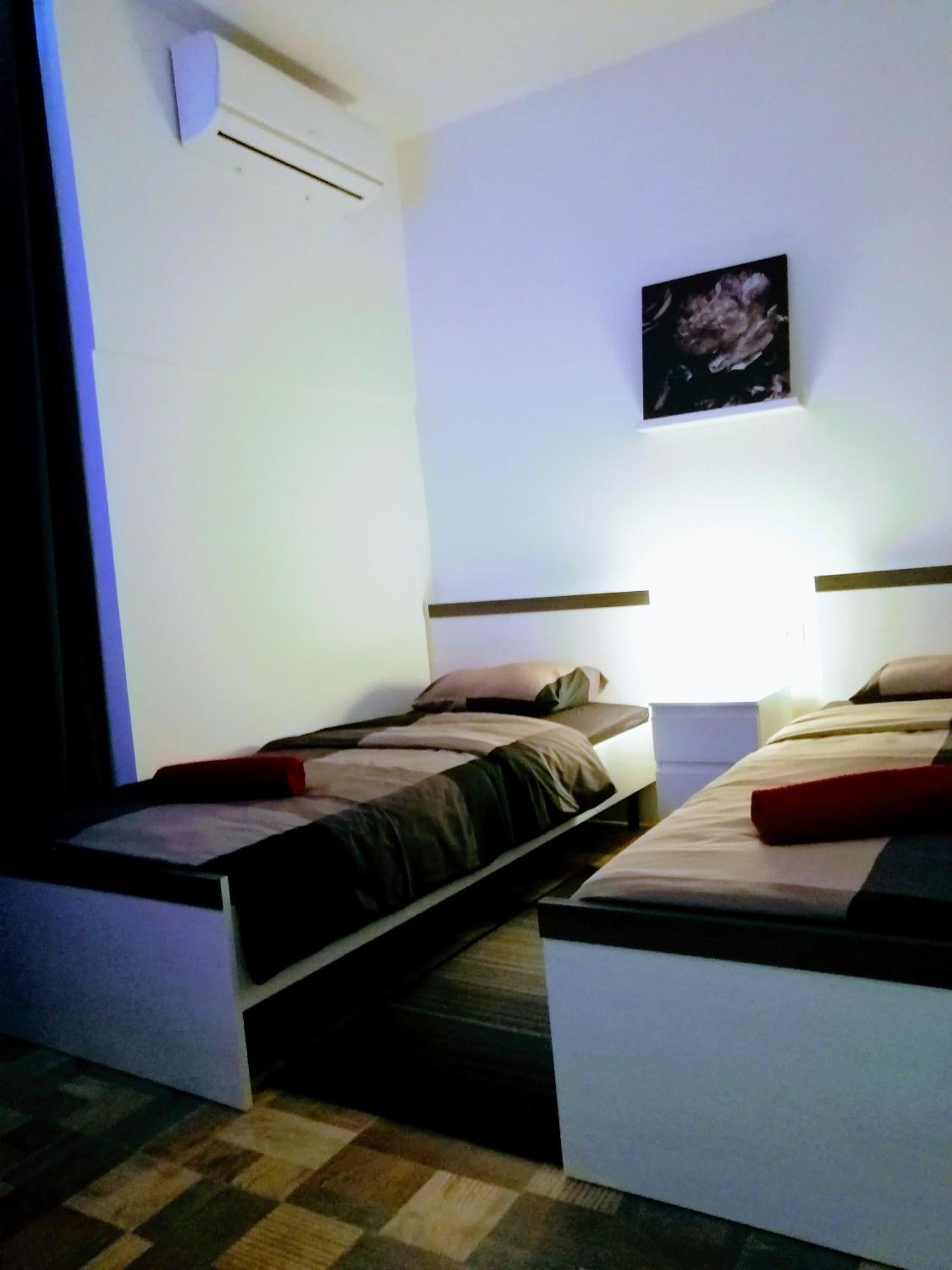 Zpula Center Studio Apartments Eksteriør bilde